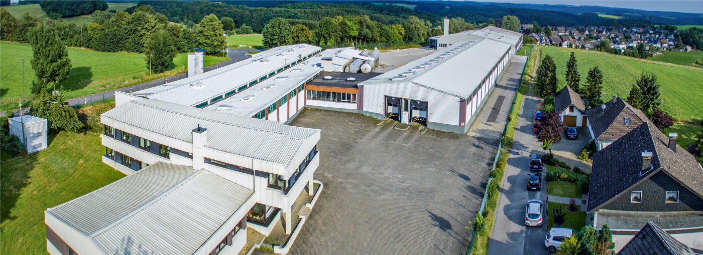Standort der Hermann Nawrot AG in Wipperfürth, Luftaufnahme von 2016